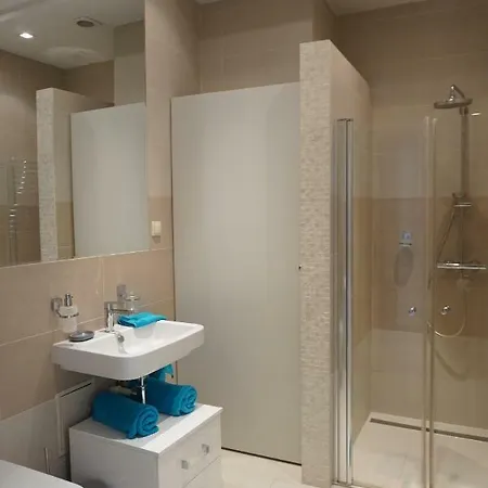 Apartament Home3city Królewski